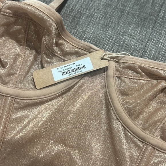 Skims Sheer/Velvet Underwire Top - Picture 4 of 5